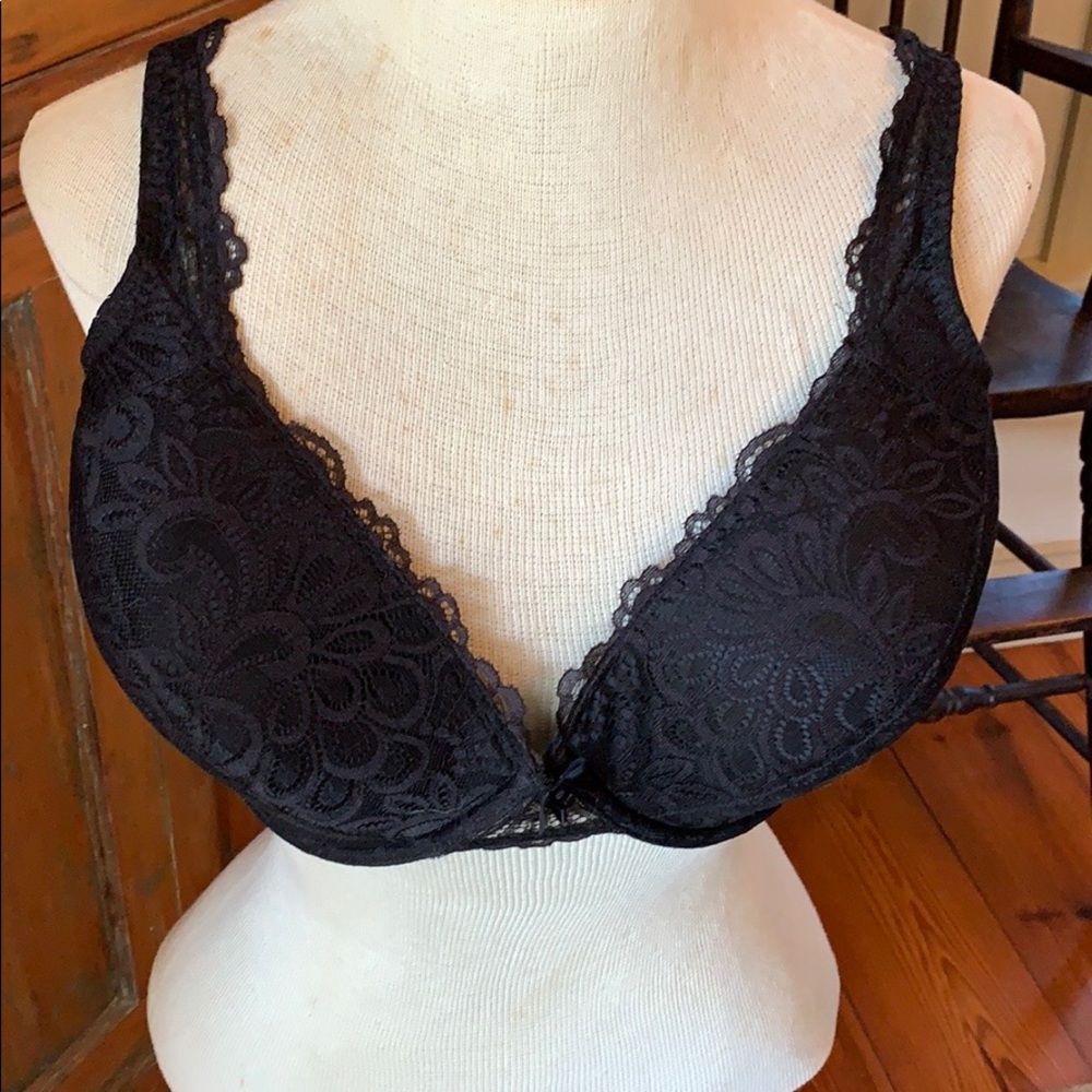38DD Lily of France Black Underwire Lace Bra